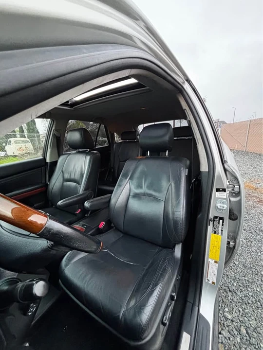 2007 Lexus RX 2nd Gen - Image 10 of 18