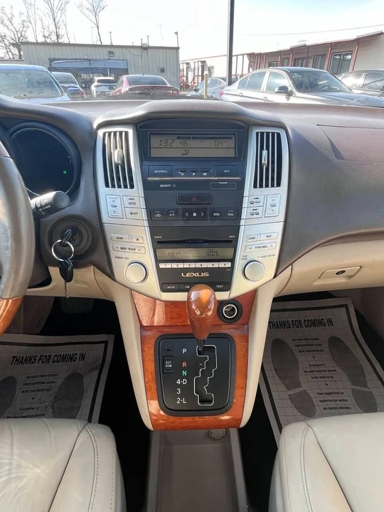 2007 Lexus RX 2nd Gen - Image 17 of 17