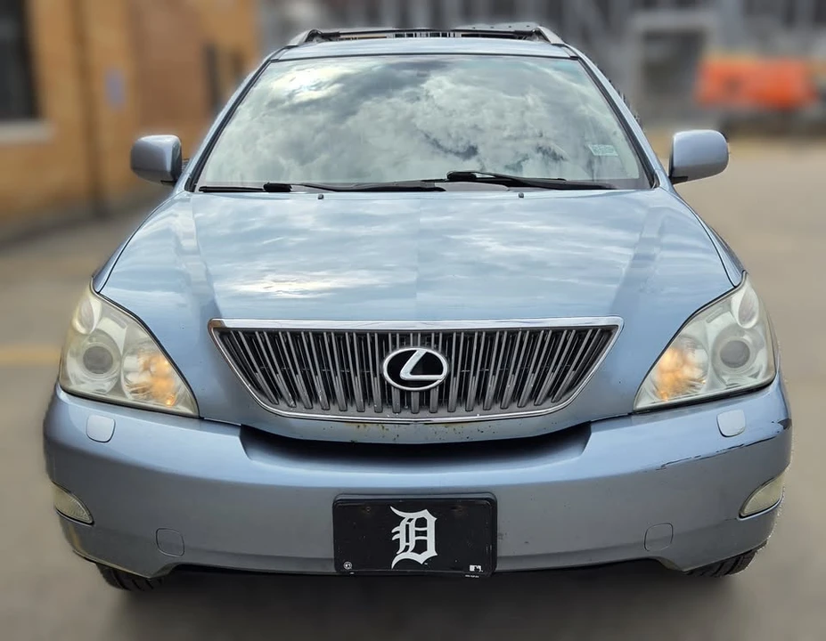 2007 Lexus RX 2nd Gen - Image 2 of 10