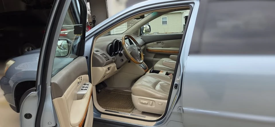 2007 Lexus RX 2nd Gen - Image 10 of 10