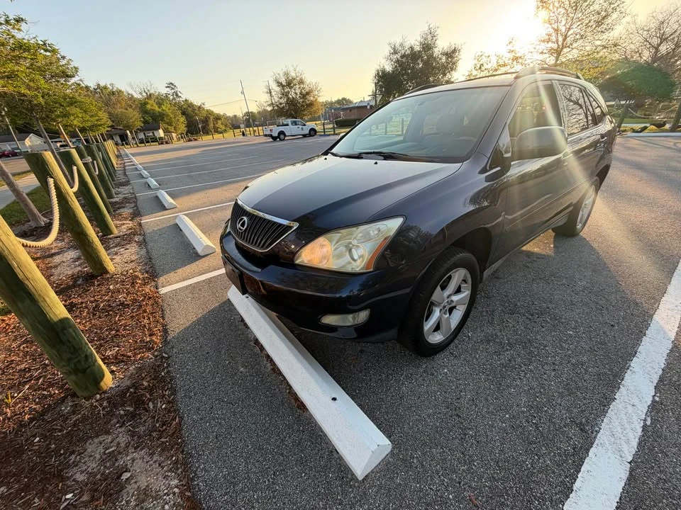 2007 Lexus RX 2nd Gen - Image 3 of 9