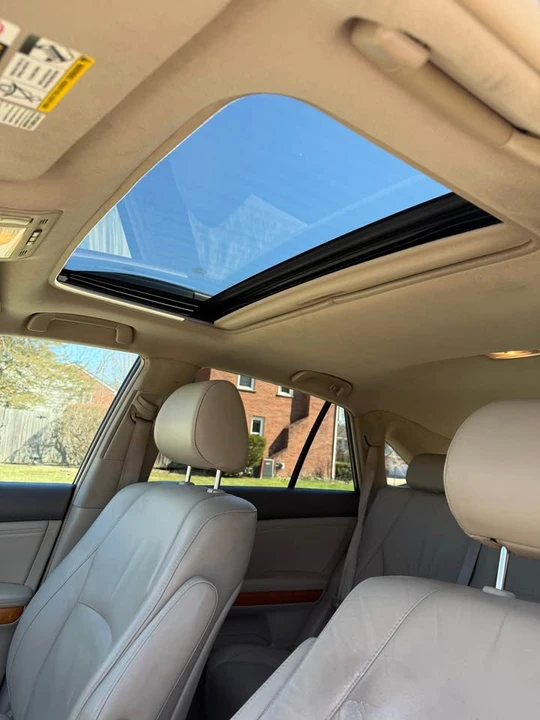 2007 Lexus RX 2nd Gen - Image 15 of 20