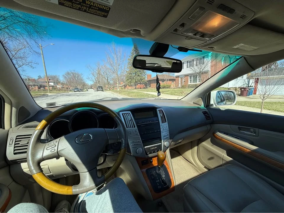 2007 Lexus RX 2nd Gen - Image 12 of 20