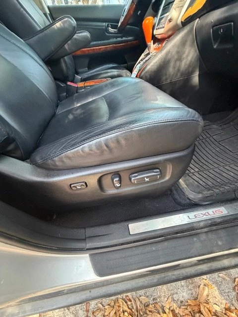 2007 Lexus RX 2nd Gen - Image 7 of 12