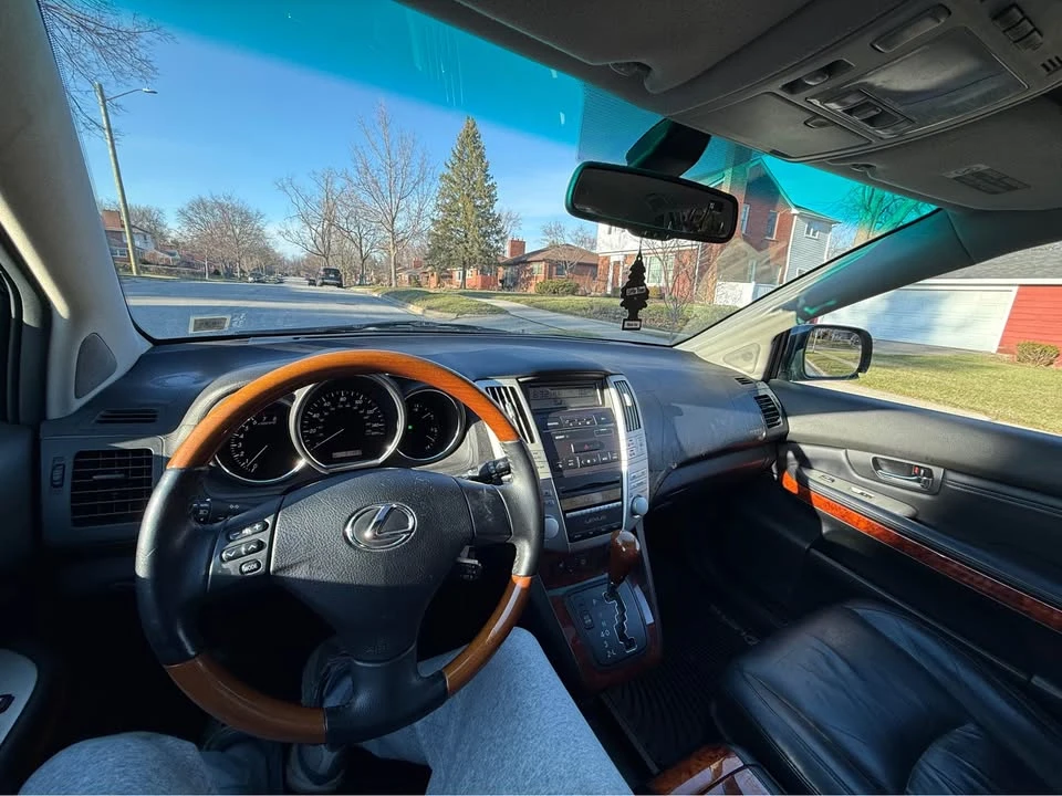 2007 Lexus RX 2nd Gen - Image 13 of 20