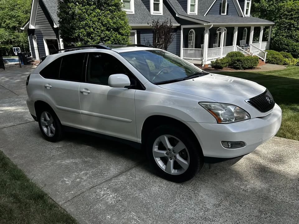 2007 Lexus RX 2nd Gen - Image 5 of 11