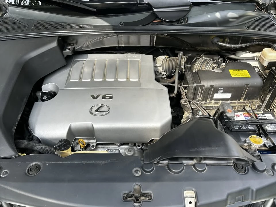 2007 Lexus RX 2nd Gen - Image 8 of 11