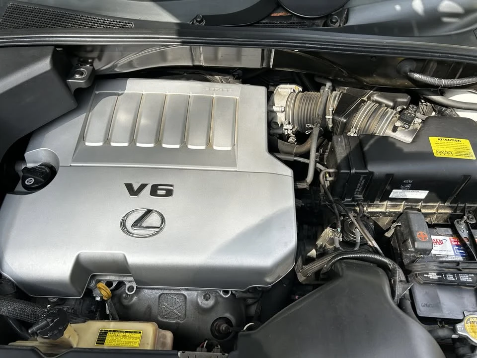 2007 Lexus RX 2nd Gen - Image 7 of 11