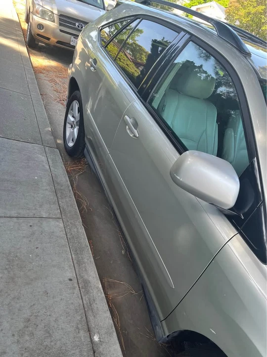 2007 Lexus RX 2nd Gen - Image 4 of 17