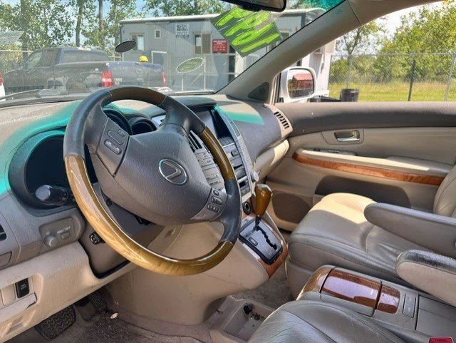 2007 Lexus RX 2nd Gen - Image 9 of 13