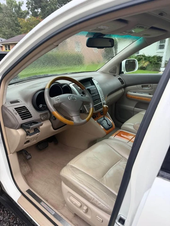 2007 Lexus RX 2nd Gen - Image 7 of 10
