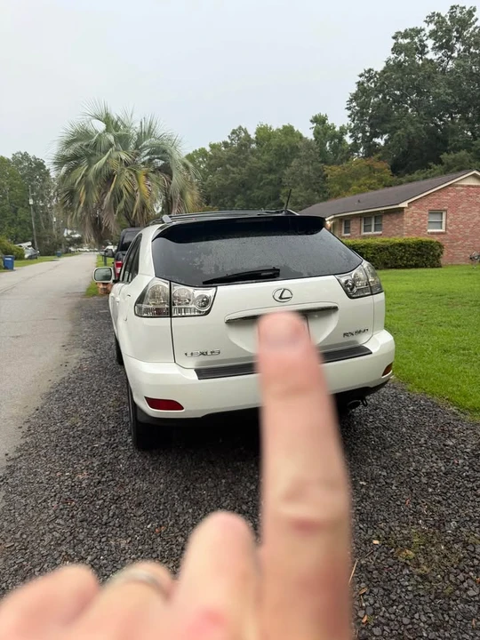 2007 Lexus RX 2nd Gen - Image 4 of 10