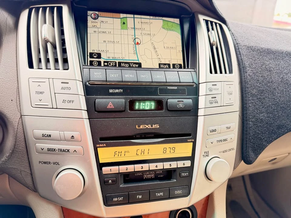 2007 Lexus RX 2nd Gen - Image 15 of 16