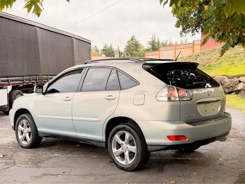 2007 Lexus RX 2nd Gen - Image 3 of 16