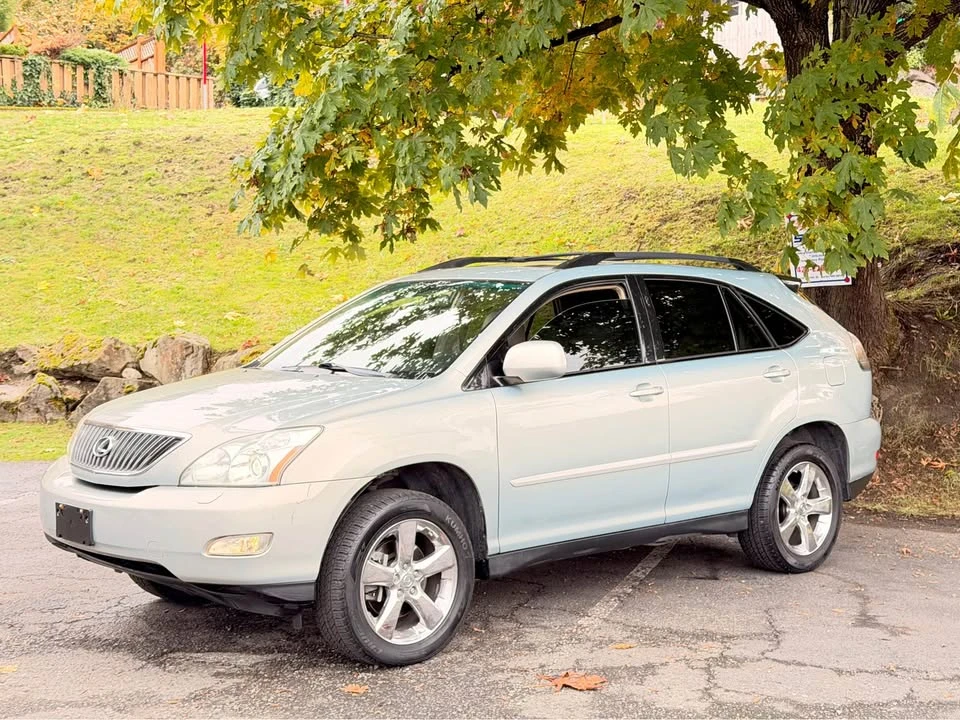 2007 Lexus RX 2nd Gen - Image 2 of 16