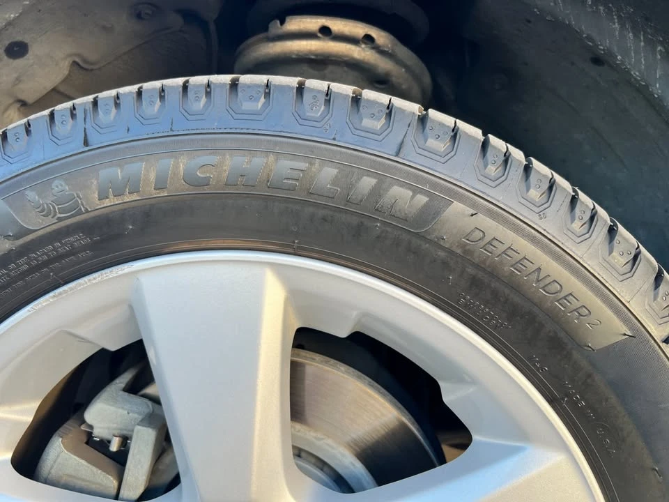 2007 Lexus RX 2nd Gen - Image 14 of 16