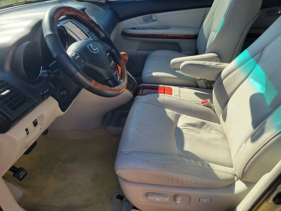 2007 Lexus RX 2nd Gen - Image 11 of 19