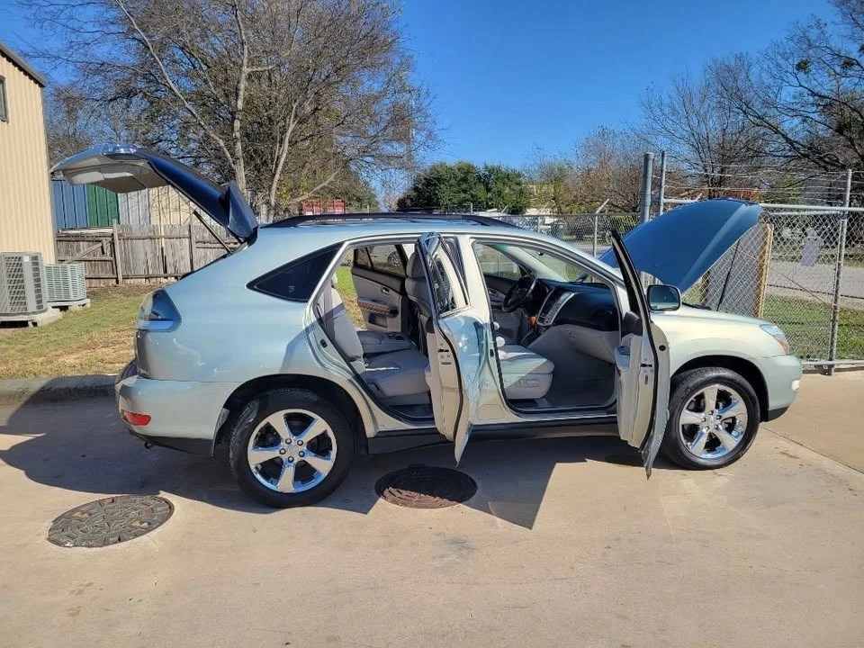 2007 Lexus RX 2nd Gen - Image 18 of 19