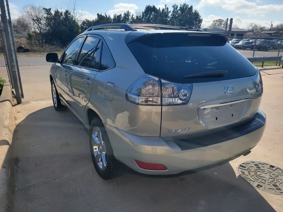 2007 Lexus RX 2nd Gen - Image 3 of 19