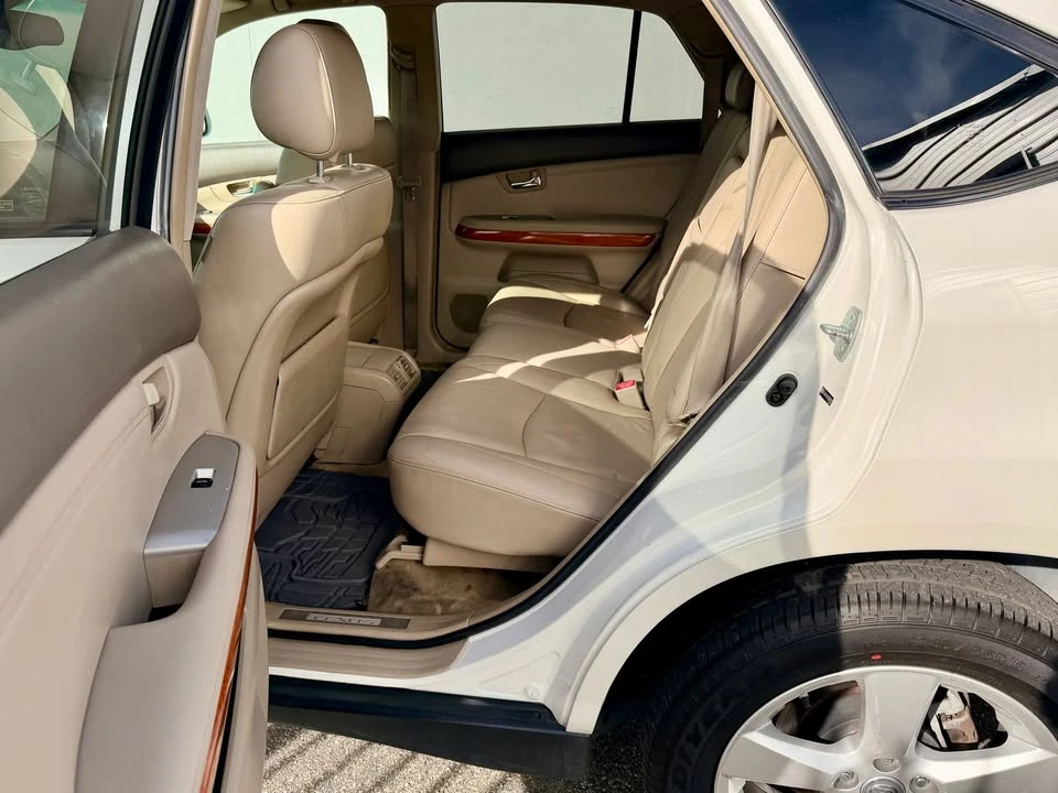 2007 Lexus RX 2nd Gen - Image 14 of 16
