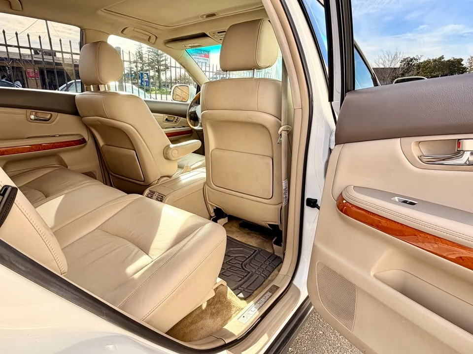 2007 Lexus RX 2nd Gen - Image 8 of 16