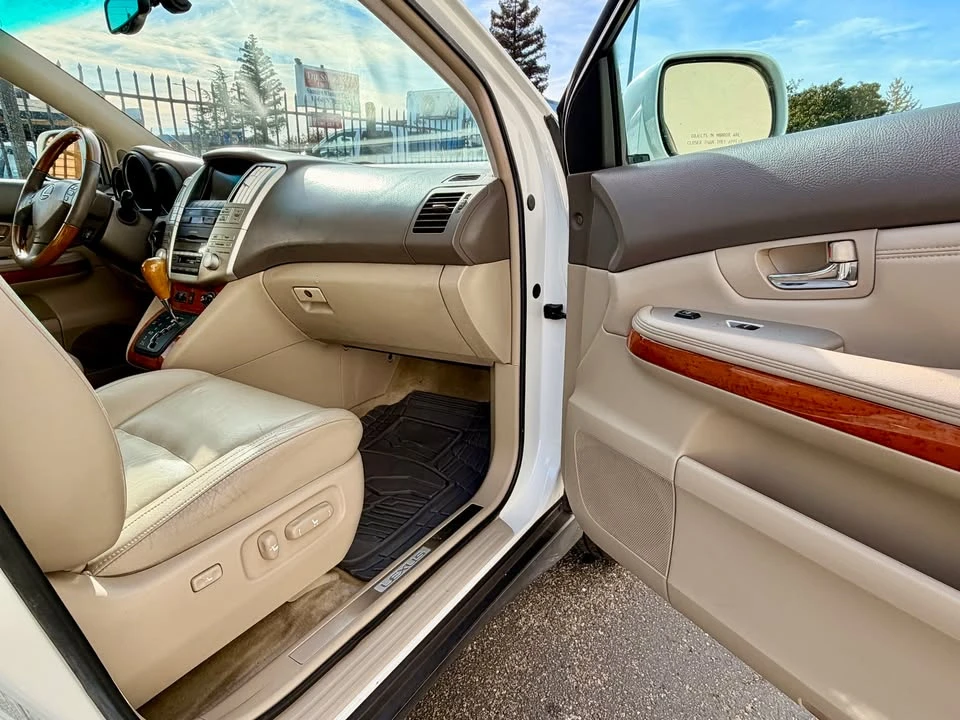 2007 Lexus RX 2nd Gen - Image 15 of 16