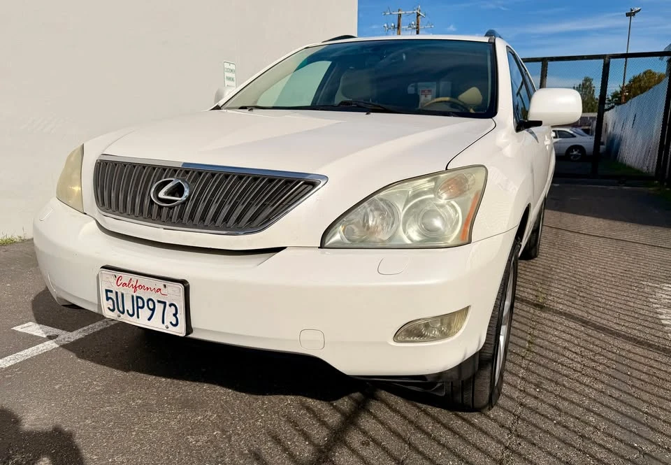 2007 Lexus RX 2nd Gen - Image 3 of 16