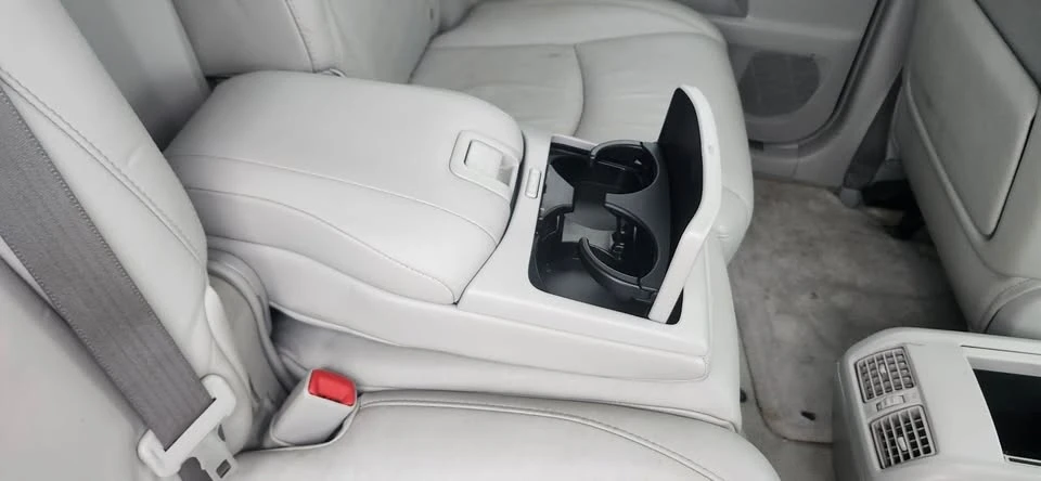 2007 Lexus RX 2nd Gen - Image 13 of 15