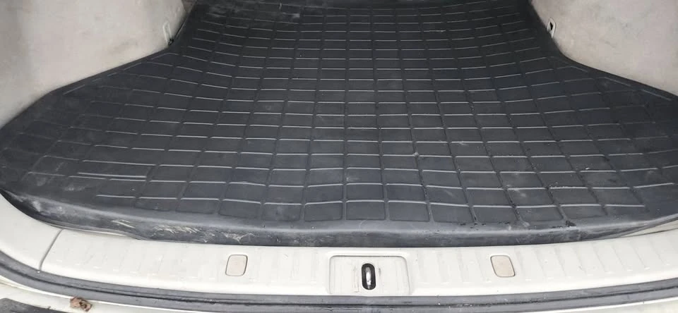 2007 Lexus RX 2nd Gen - Image 9 of 15