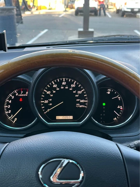 2007 Lexus RX 2nd Gen - Image 6 of 13