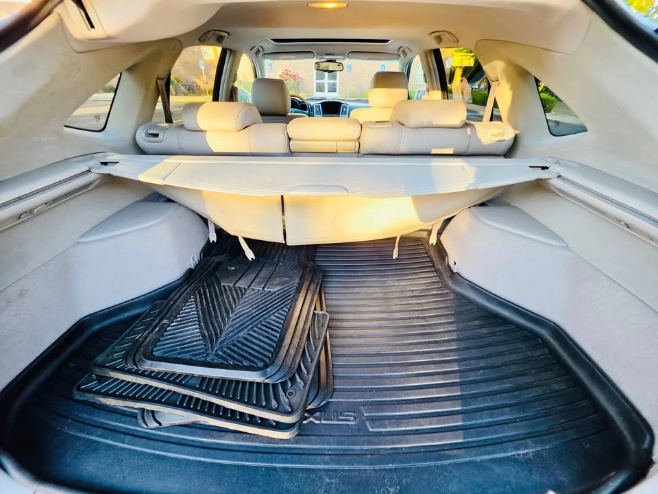 2007 Lexus RX 2nd Gen - Image 9 of 14