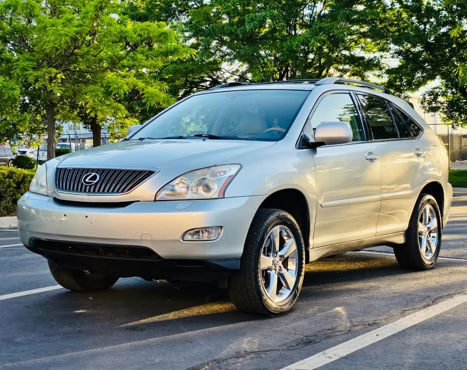 2007 Lexus RX 2nd Gen - Image 3 of 14