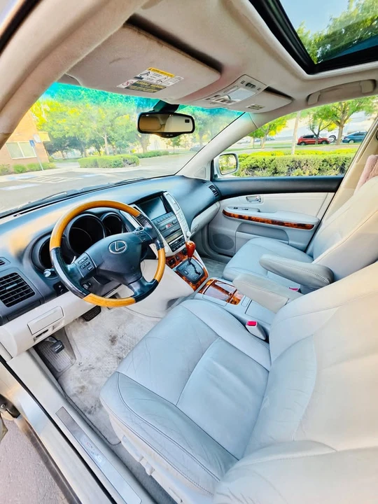 2007 Lexus RX 2nd Gen - Image 7 of 14