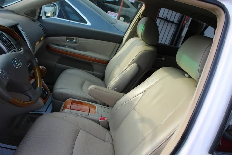 2007 Lexus RX 2nd Gen - Image 17 of 20