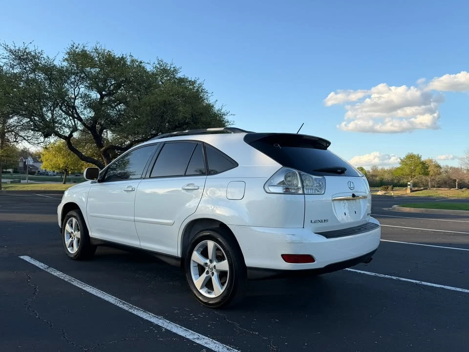 2007 Lexus RX 2nd Gen - Image 3 of 20
