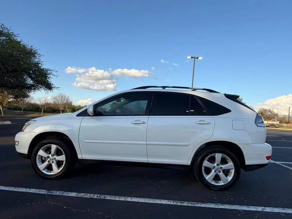 2007 Lexus RX 2nd Gen - Image 2 of 20