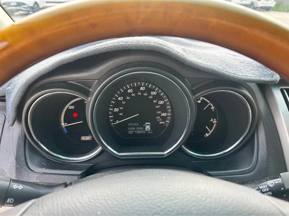 2007 Lexus RX 2nd Gen - Image 11 of 17