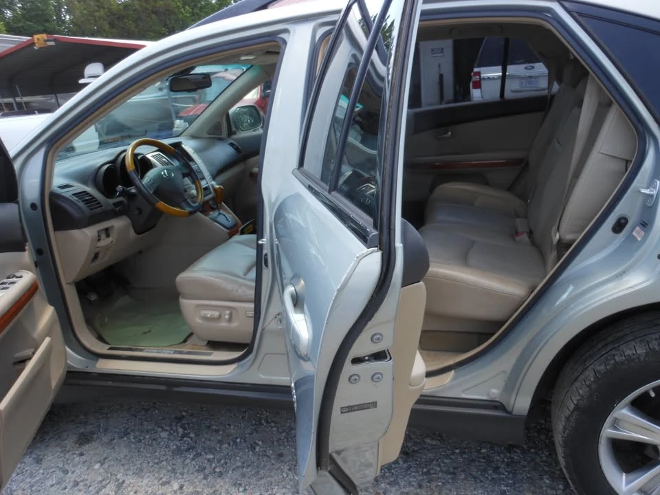 2007 Lexus RX 2nd Gen - Image 6 of 8