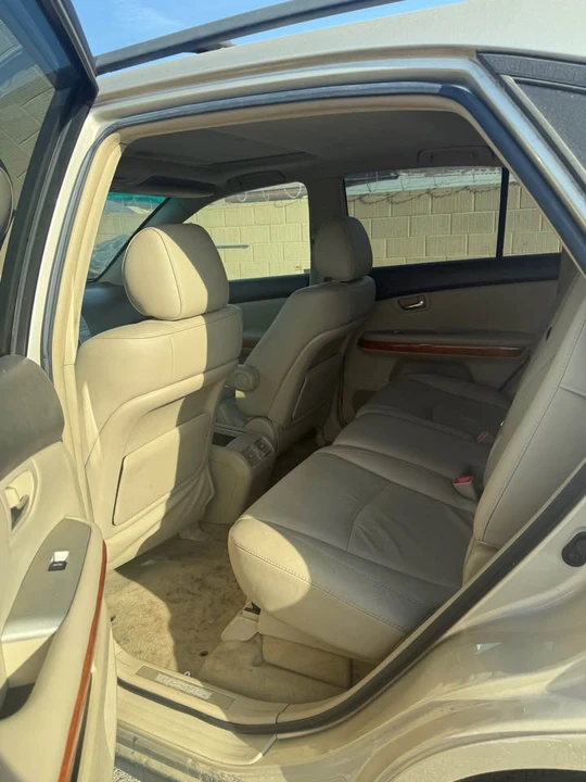 2007 Lexus RX 2nd Gen - Image 8 of 12