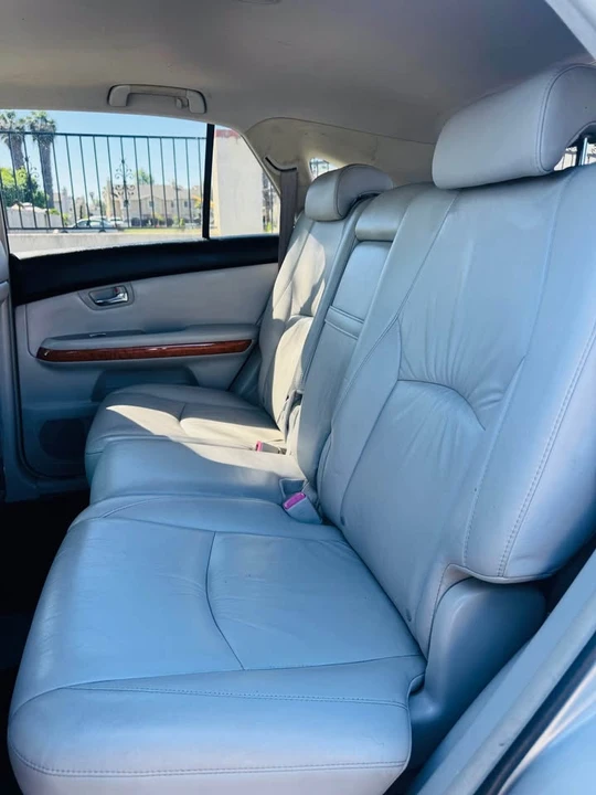 2007 Lexus RX 2nd Gen - Image 14 of 19
