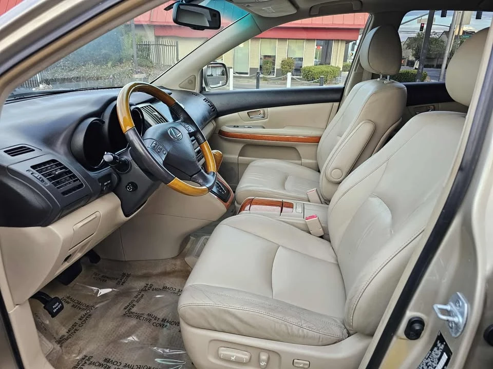 2007 Lexus RX 2nd Gen - Image 9 of 19