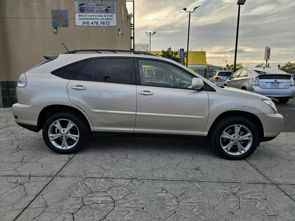 2007 Lexus RX 2nd Gen - Image 8 of 20