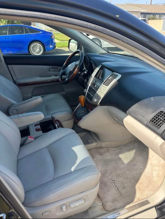 2007 Lexus RX 2nd Gen - Image 2 of 5