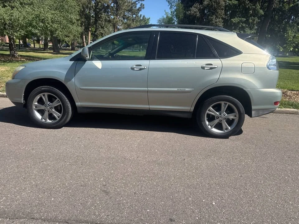 2007 Lexus RX 2nd Gen - Image 11 of 20