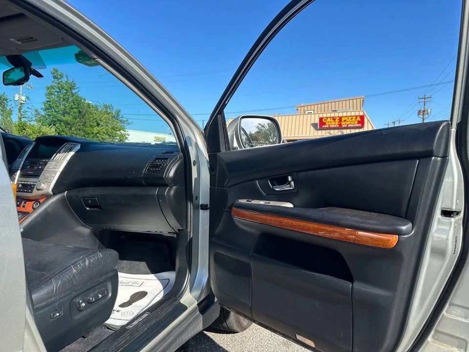 2007 Lexus RX 2nd Gen - Image 15 of 20
