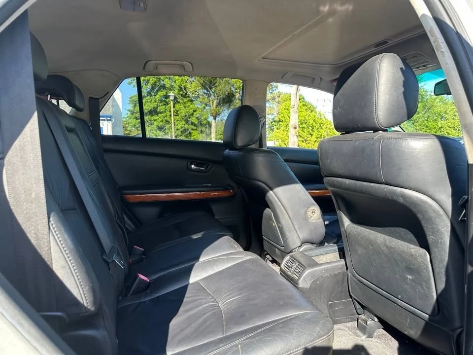2007 Lexus RX 2nd Gen - Image 18 of 20