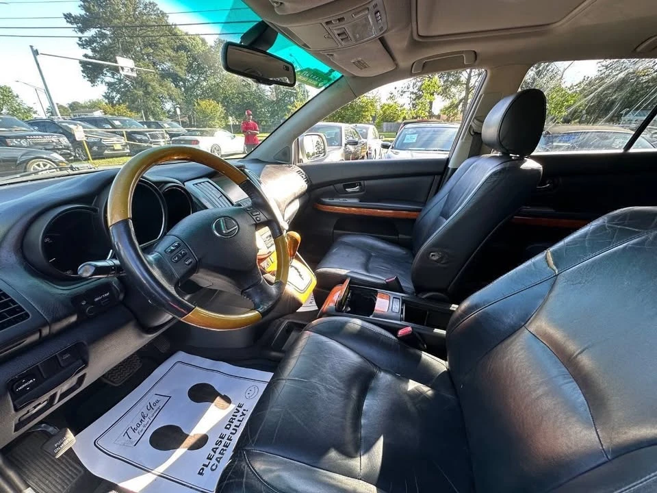 2007 Lexus RX 2nd Gen - Image 11 of 20