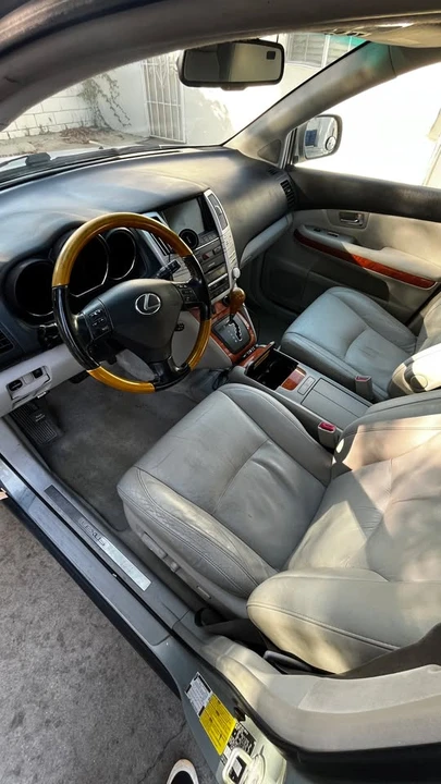 2007 Lexus RX 2nd Gen - Image 10 of 12