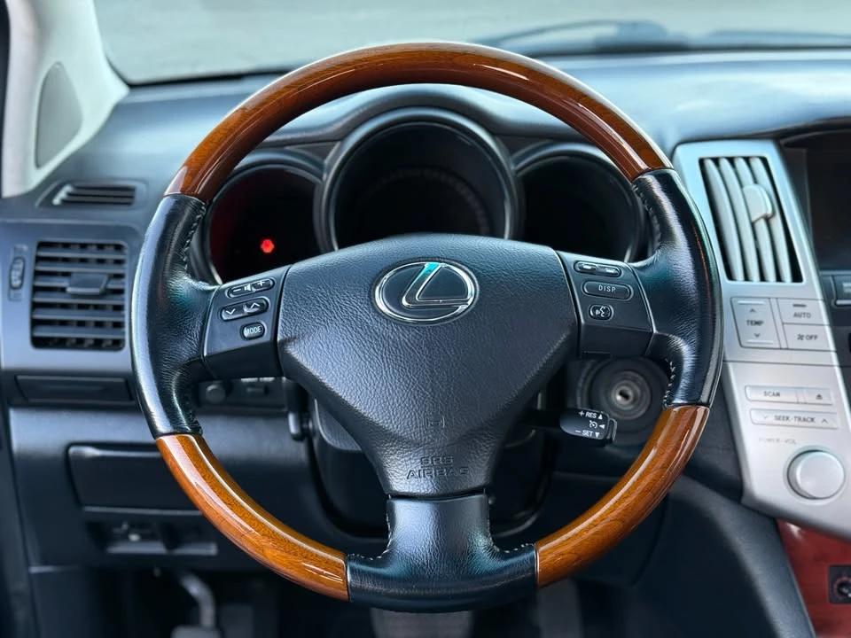 2007 Lexus RX 2nd Gen - Image 16 of 21