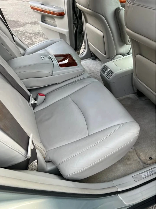 2007 Lexus RX 2nd Gen - Image 11 of 18
